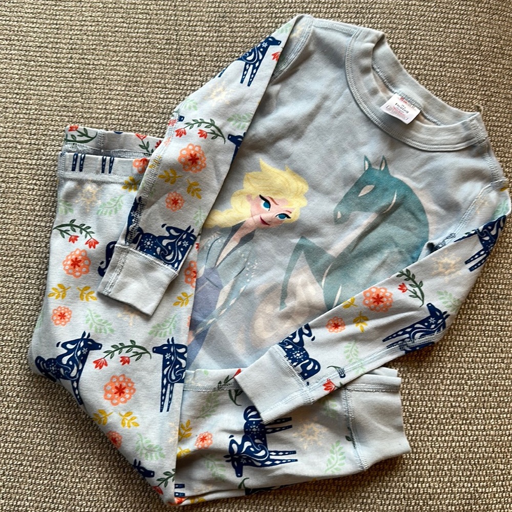 Hanna Andersson Frozen Pajamas